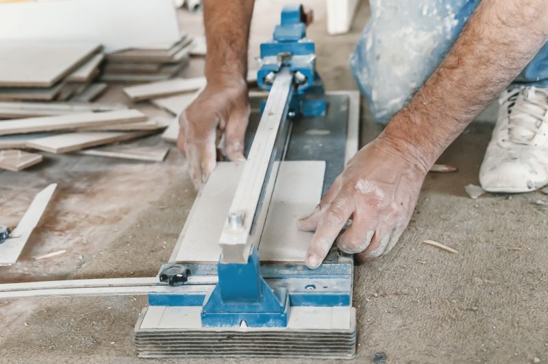 Inside Cutting Equipment